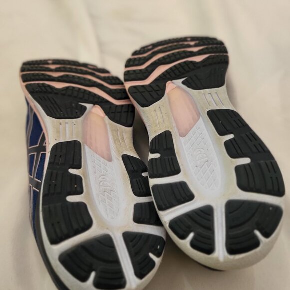 ASICS Walking Shoes - Picture 4 of 6